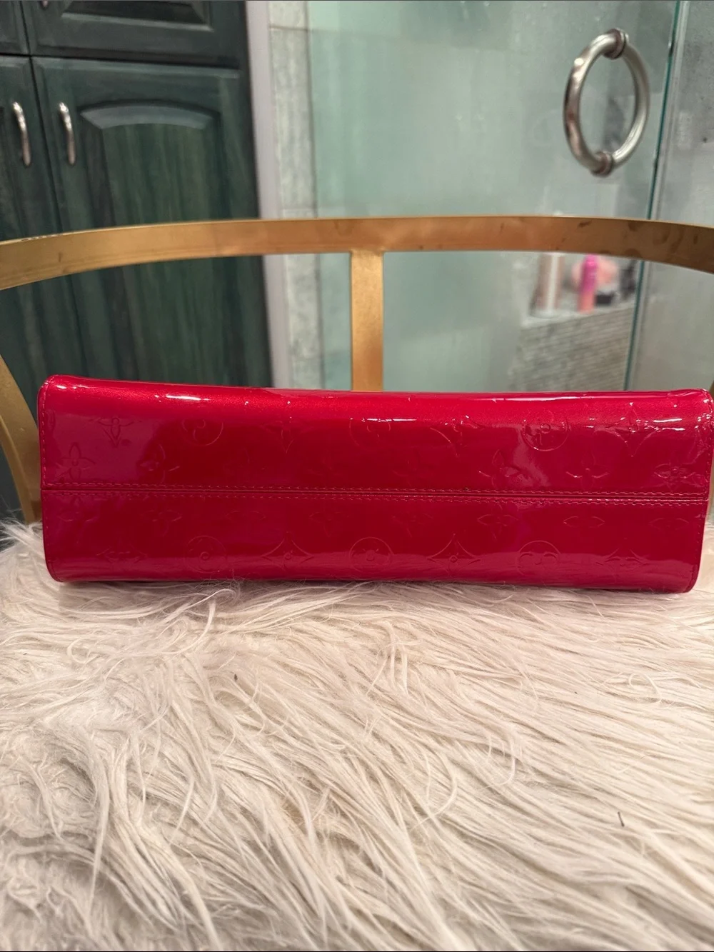 Louis Vuitton Vernis Roxbury Drive in Pomme D’Amour